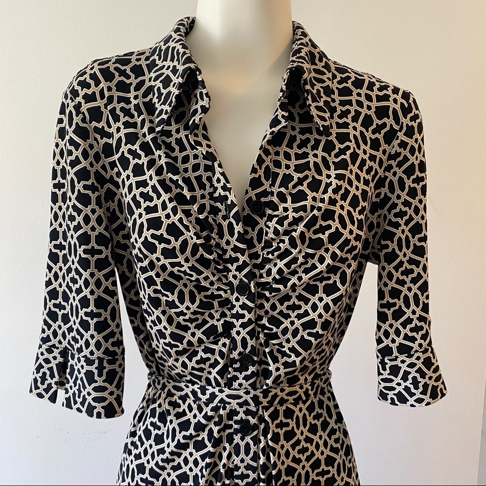 🖤 Black and Cream Collared Dress 🖤